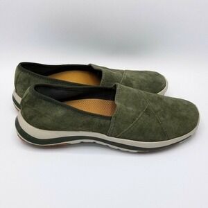 L.L. Bean Womens Size 6 Olive Green Suede Slip On Comfort Sneakers Walking Shoes